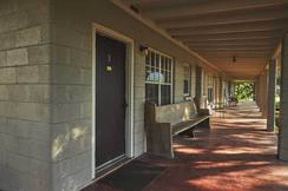 Small Motel