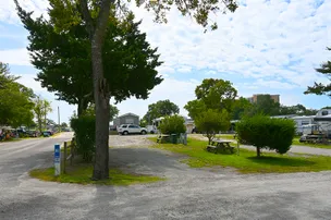 Apache Family Campground & Pier – photo 4
