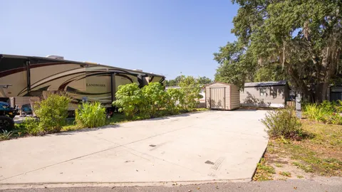 Standard Full Hookup RV Site — image 1 of 3
