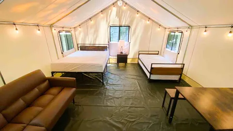 Glamping Tent — image 2 of 5