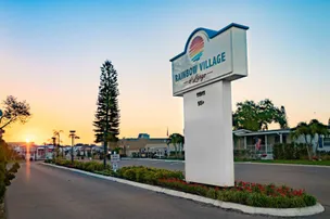 RVL Rainbow Village Largo – photo 2