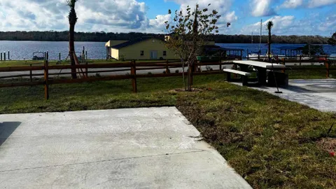 Premium Riverview Full Hook-up Back-In — image 4 of 4