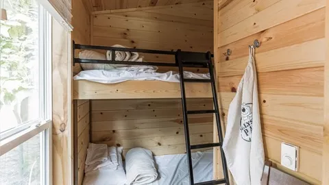 Ranger Smith™ Cabin — image 2 of 9