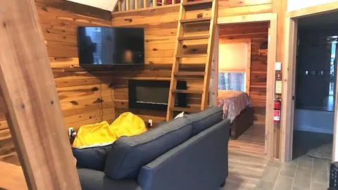 Cabin (1-bedroom + double loft) — image 5 of 5