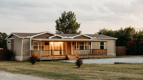 3 Bedroom House — image 1 of 23