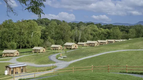 Glamping Tent — image 2 of 19