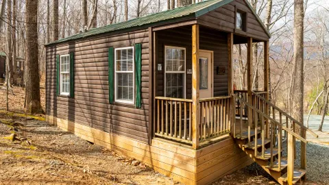 Mountain View Cabin — image 1 of 5
