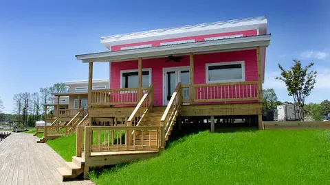 The Mississippi - new cabin! — image 1 of 13