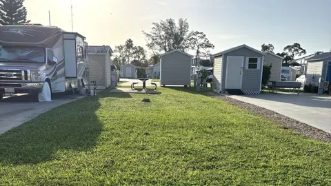 Cozy Full Hookup RV Site — image 1 of 2