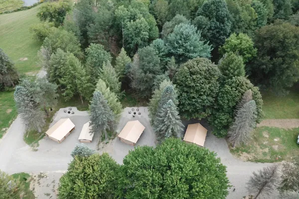 Bison Trace Luxury Camping – photo 1