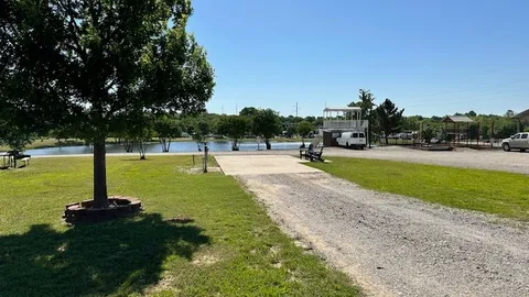 Lake View PT Site — image 1 of 1