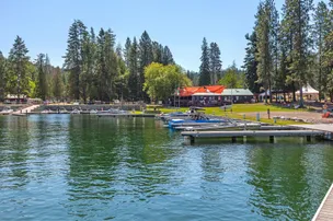 Beyond Hope Resort – photo 3