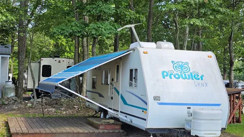 2BR Trailer Rentals — image 4 of 4