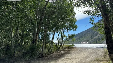 Spring (no hookups) — PREMIUM lakefront campsite — image 2 of 4