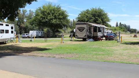 Inland Deluxe FHU — image 6 of 6