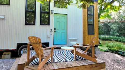 Tiny Home Cottage — image 1 of 9