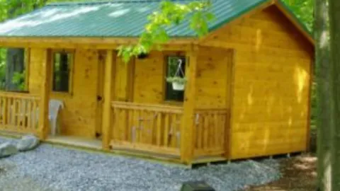 Cabin Creek - Sleeping Cabin (Sleeps 6) — image 1 of 2