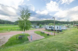 Black Hills Trailside Park Resort – photo 5