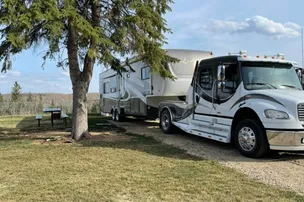 Burbank Hall and Campground – photo 5