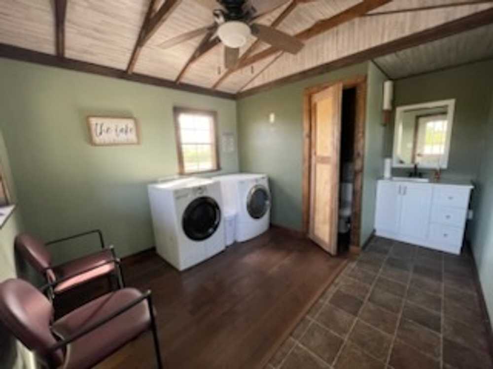 Hideaway Lake & RV Park - Heavener, OK - Photo 5