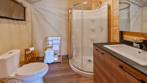 Glamping Tent — image 2 of 5