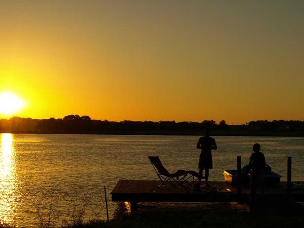 Lake Falling Star RV Resort - Photo 2