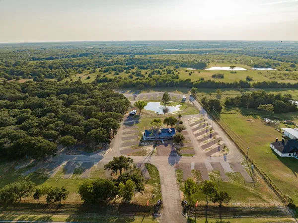 Royal Oaks RV Park, Caddo Mills, Texas campground