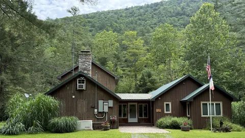 Creek Cabin — image 1 of 8