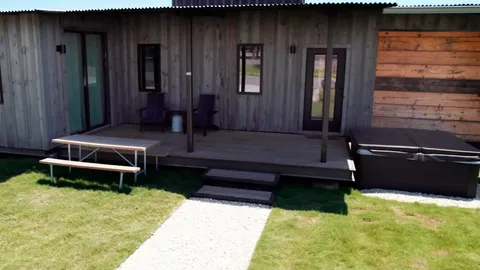 Hilltop Coyote Bubbly Cabin — image 2 of 11