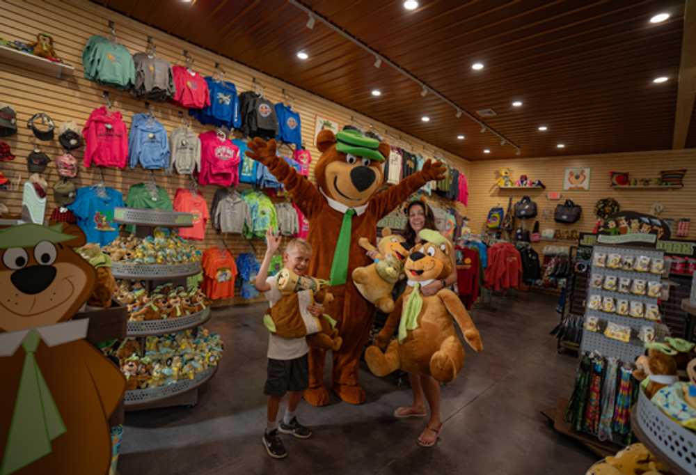 Jellystone Park™ Pittsfield - Photo 4