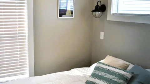 Water Front Cottage 6 — image 2 of 12