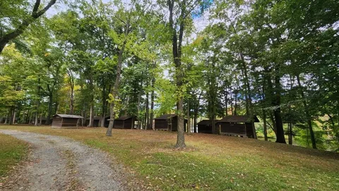 Overnight Shady Cove — image 11 of 11