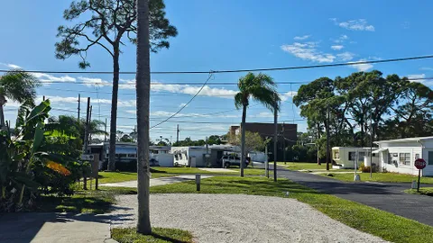 Standard Full Hookup RV Site — image 13 of 13