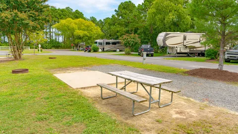 Paradise Cove Full Hookup RV Site — image 2 of 4