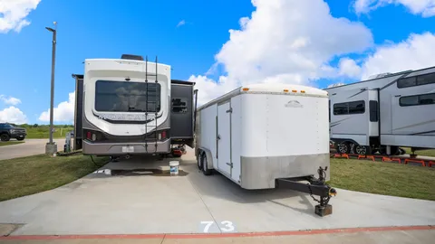 Pull-Through Double Concrete RV Site — image 3 of 3