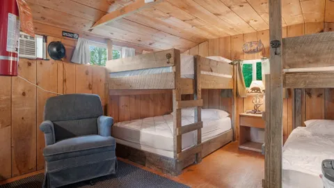 Covered Bridge Cabin - Primitive — image 2 of 7