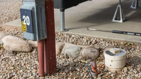 Full Hookup 30amp Pull Thru RV Site — image 4 of 4