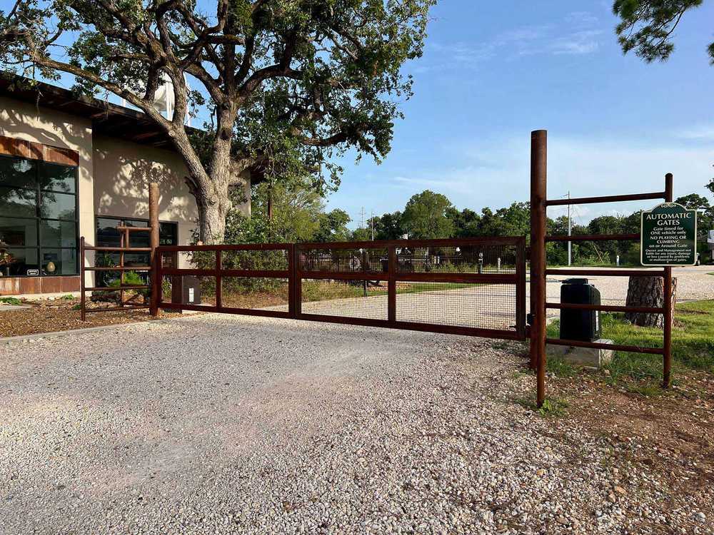 The Hill RV Park, Bastrop, Texas - Photo 5