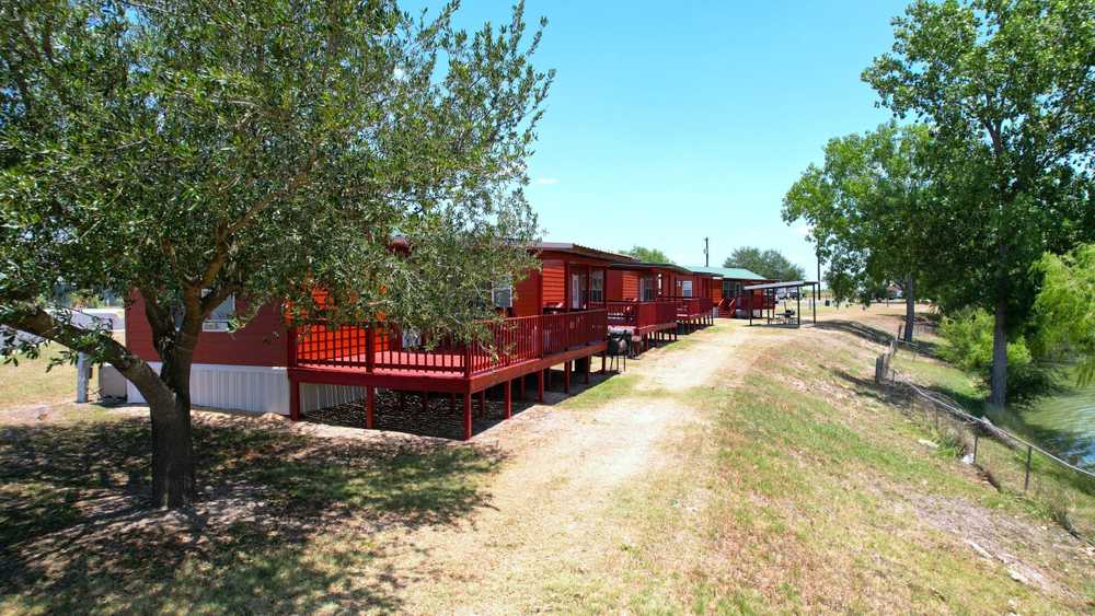 Braunig Lake RV Resort - Photo 4
