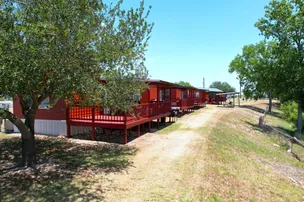 Braunig Lake RV Resort – photo 4