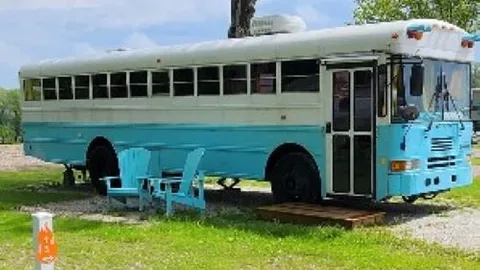 Big Blue Bus 14 — image 1 of 12