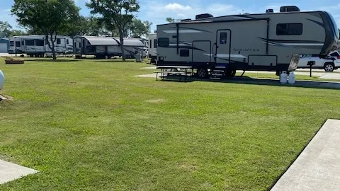 Deluxe Water View RV Site — image 2 of 4