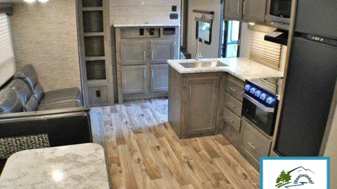 Lakeview RV — image 8 of 8