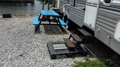 Springdale Camper — image 1 of 4