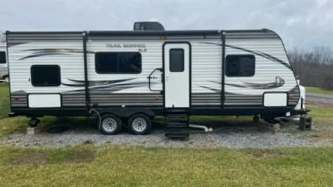 Trailrunner RV Rental — image 1 of 7