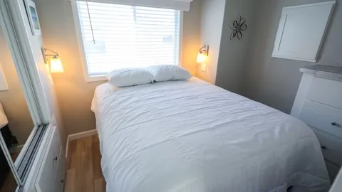 2 Bedroom Bunkhouse — image 5 of 5