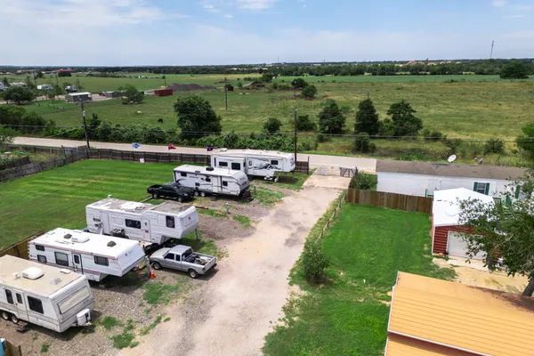 LCs RV Park – photo 1