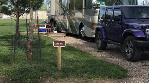 Deluxe East RV Site — image 5 of 5