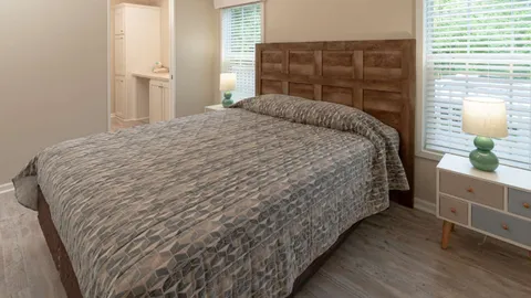 Deluxe 2 Bedroom — image 13 of 13