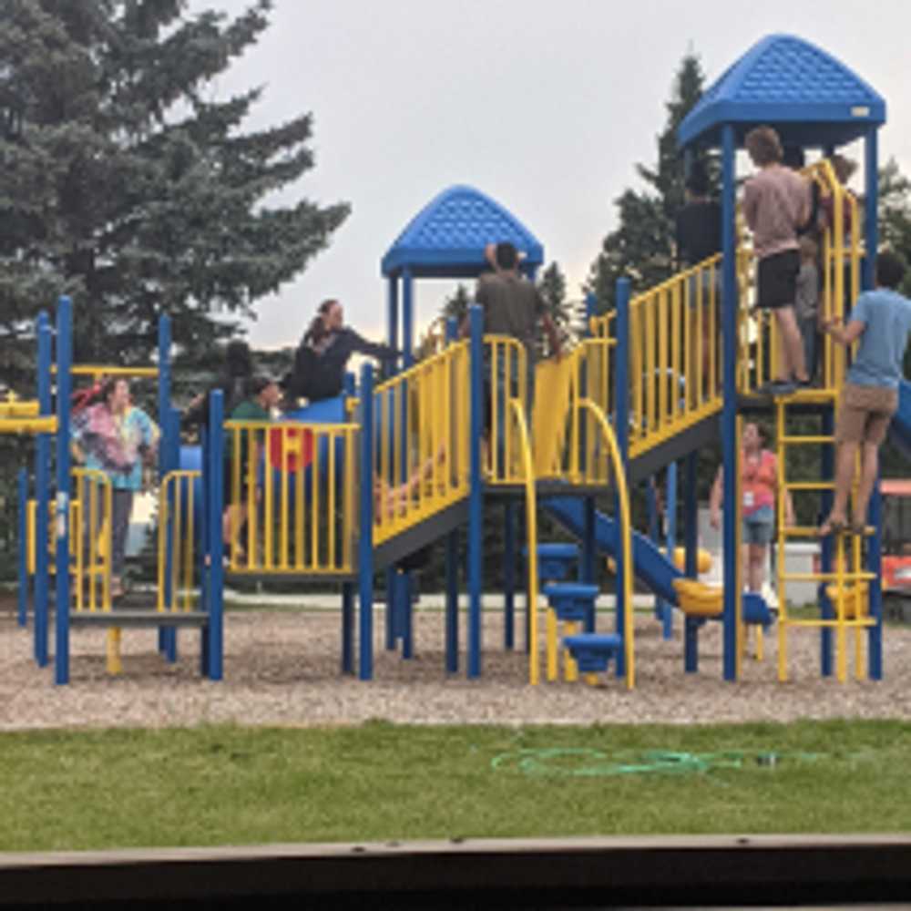 Rivers Edge Bible Camp, Cremona, Alberta - Photo 4
